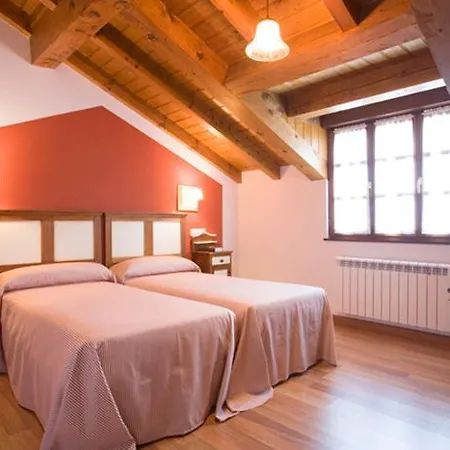 La Fonda De Pensión 3*