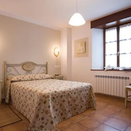 La Fonda De Penzion 3*